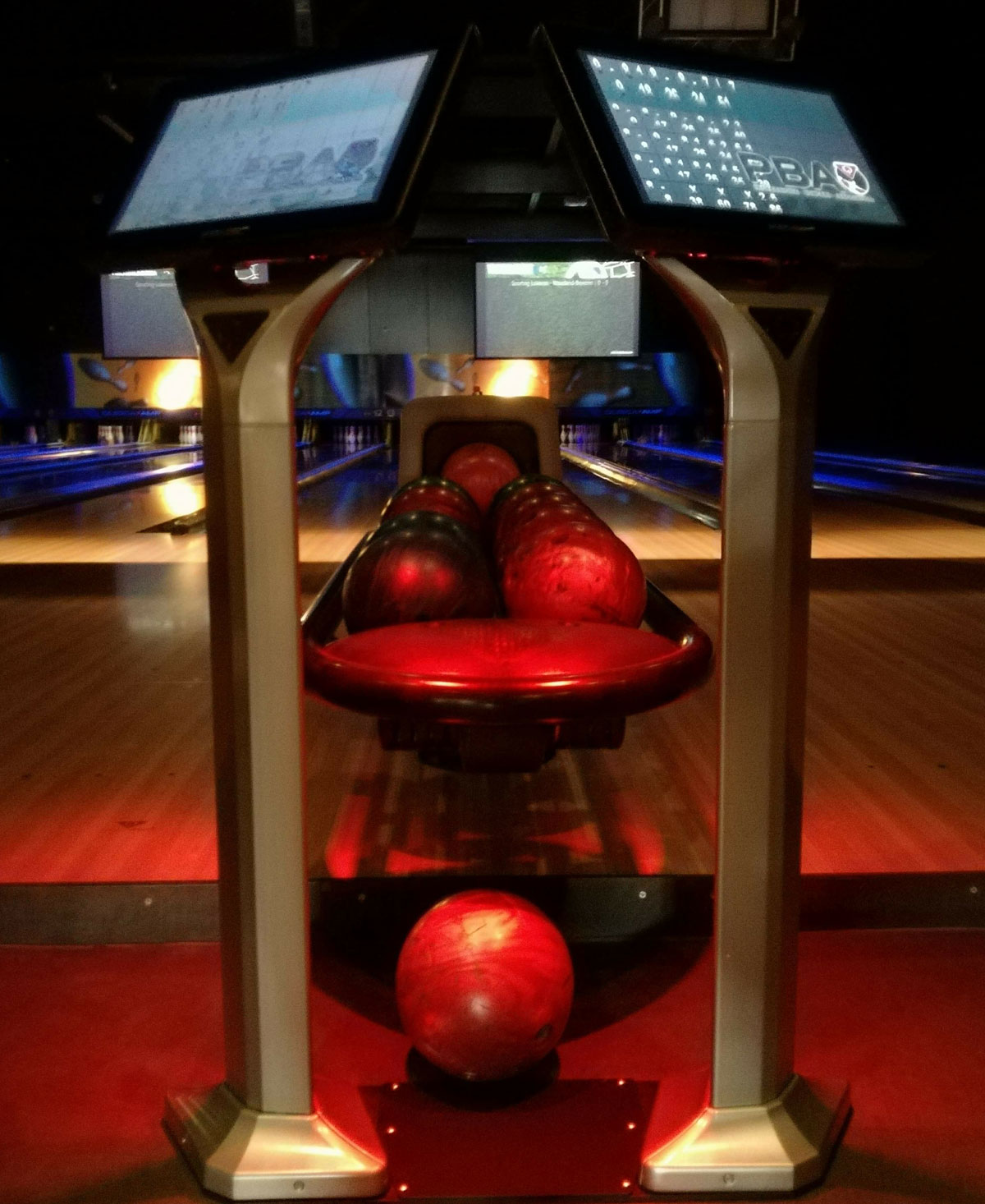 FUN & FOOD / 1U BOWLEN Yeti Eeklo Indoor Fun Voor Iedereen